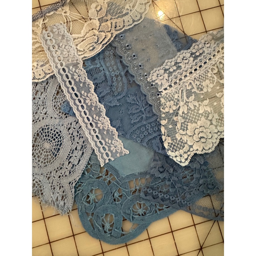 Vintage Fabric Scrap Bundle Blue Green Junk Journal Slow‎ Stitch Lace Embroidery - Picture 8 of 10